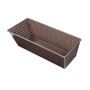 Moule à cake perforé anti-adhérent 27x10,5cm h8cm