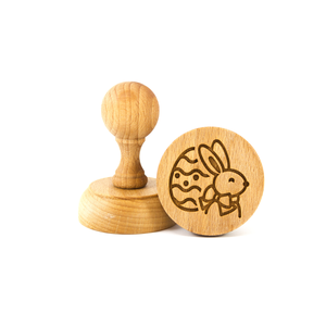 Koekjesstempel Bunny and egg rond hout